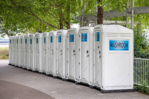 Porta potty delivery and setup in Citrus City, TX